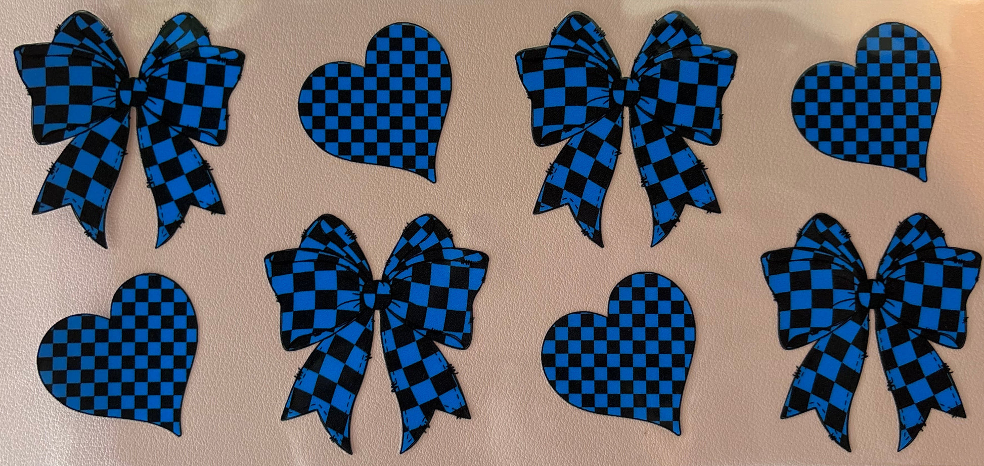 Set of blue checkered bows and hearts uv dtf wrap